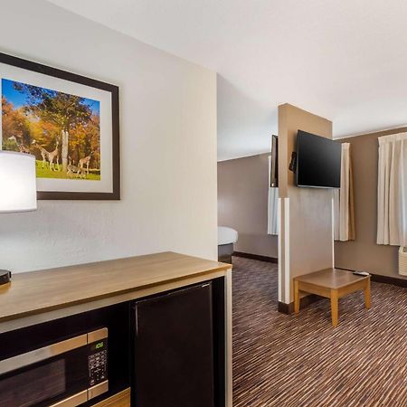 Quality Inn Asheboro South מראה חיצוני תמונה